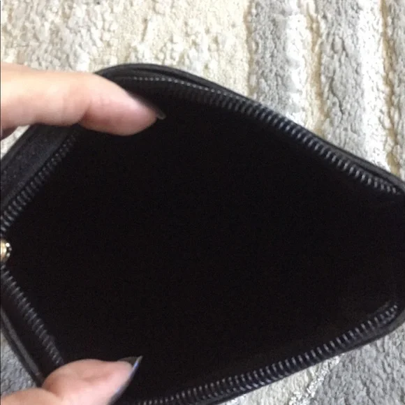 Mickey Mouse wristlet - Picture 3 of 3